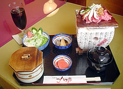 飛騨牛朴葉みそ焼ランチ